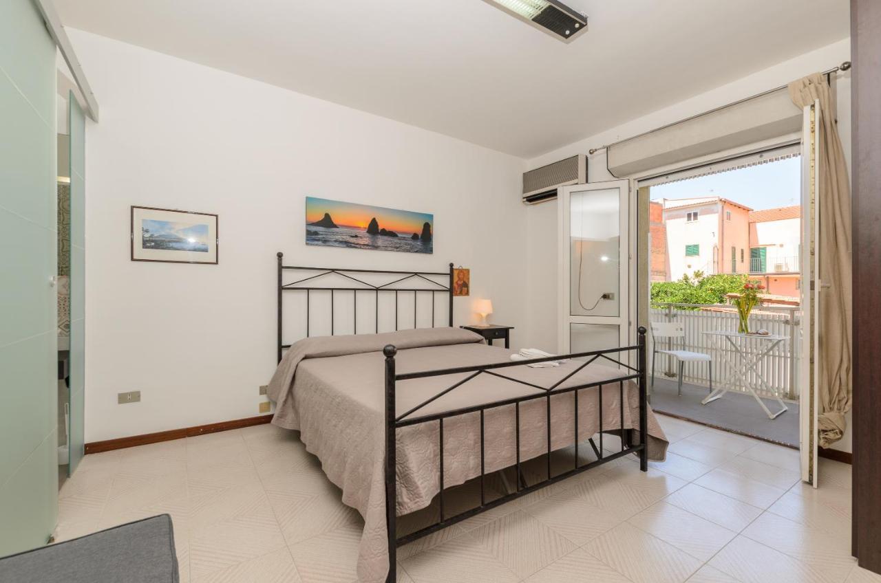 סנטה תרזה די ריבה Marina D'Agro Residence מראה חיצוני תמונה